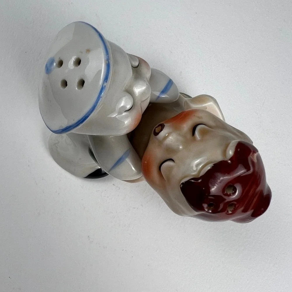 VTG Van Tellingen Salt Pepper Shakers 1940s Mermaid Sailor Kissing Ceramic 4in
